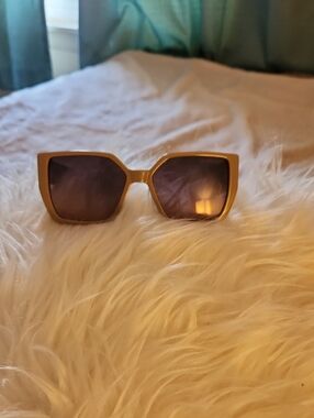 Stylish Designer Inspired Women's Square Sunglasses